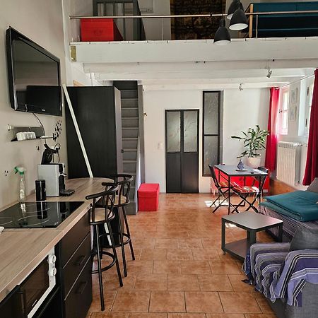 Appartement A La Bastidonne Extérieur photo